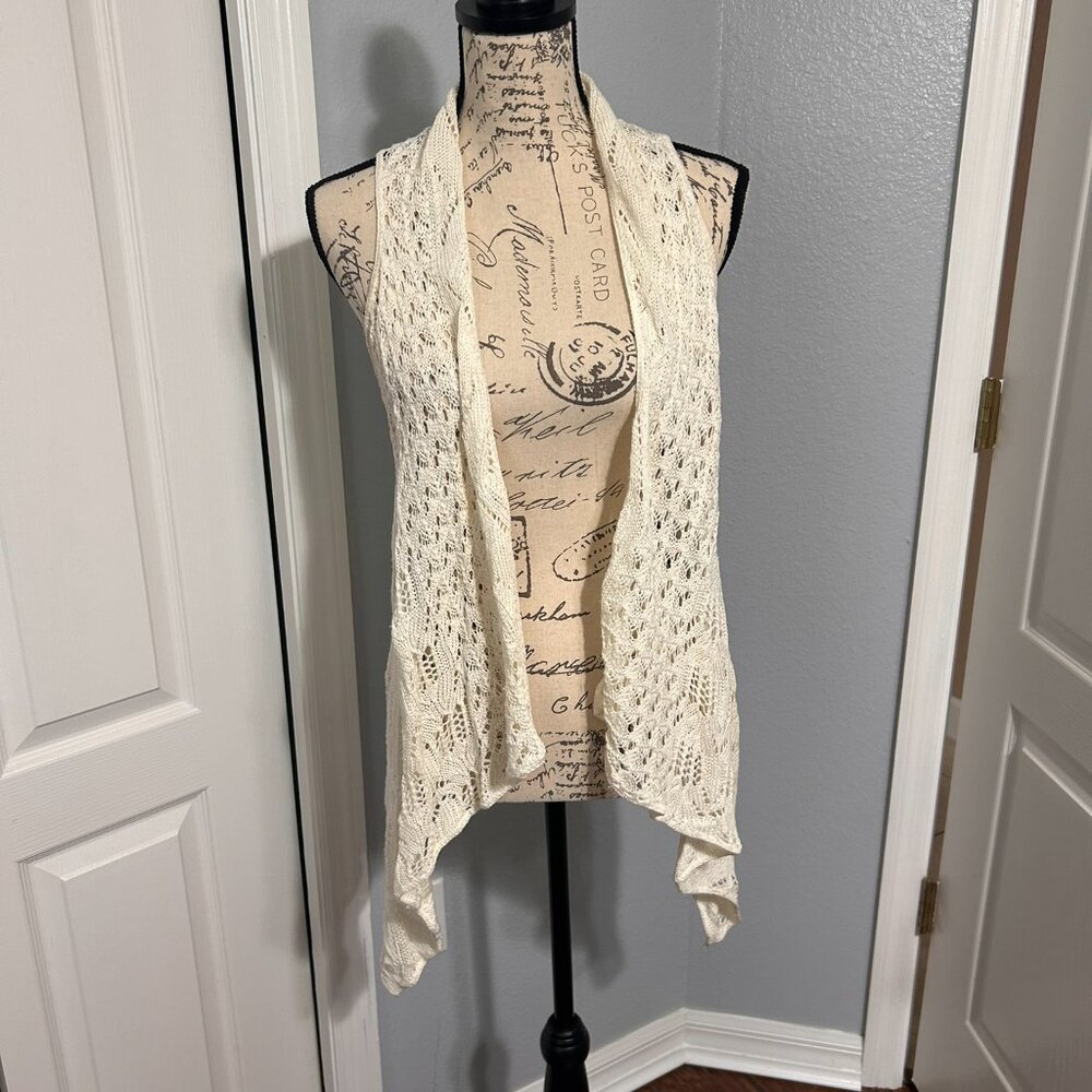 Cream sleeveless cardigan open weave